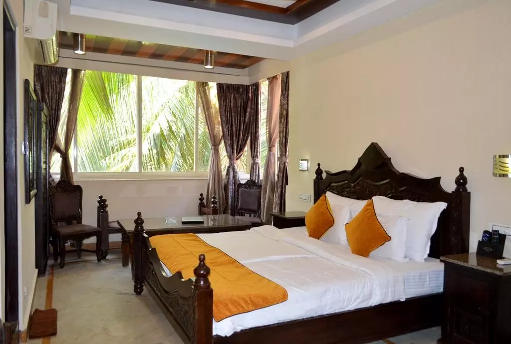 HOTEl grandeur de sanchi GOA_shabavizparvaz_17.jpg